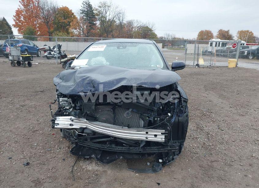 Photo 12 of 2022 Toyota Corolla LE (VIN 5YFEPMAE2NP326544)