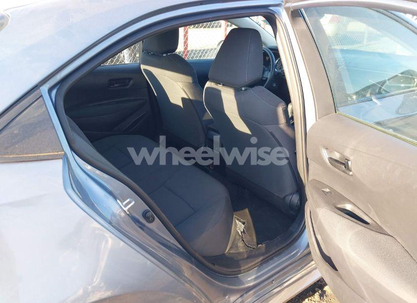 Photo 8 of 2022 Toyota Corolla LE (VIN 5YFEPMAE2NP329587)
