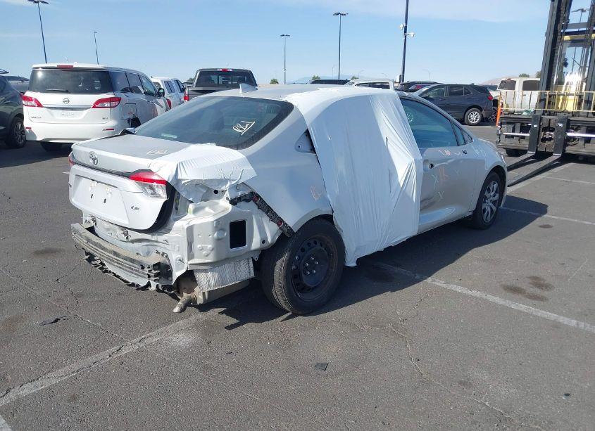 Photo 4 of 2022 Toyota Corolla LE (VIN 5YFEPMAE2NP334045)