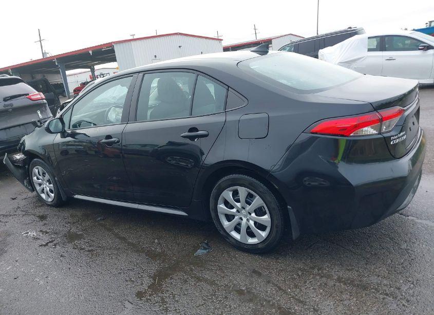 Photo 15 of 2022 Toyota Corolla LE (VIN 5YFEPMAE2NP351945)