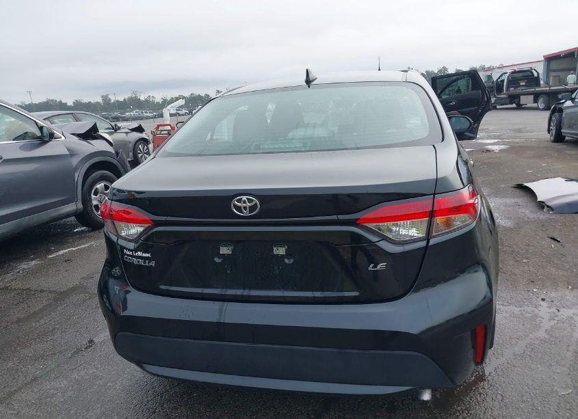 Photo 17 of 2022 Toyota Corolla LE (VIN 5YFEPMAE2NP351945)