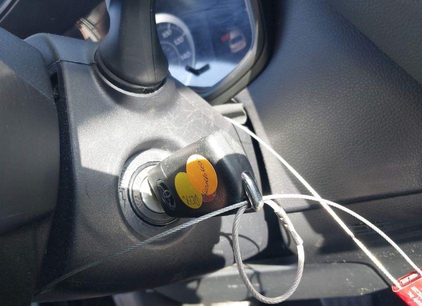 Photo 11 of 2022 Toyota Corolla LE (VIN 5YFEPMAE2NP357423)