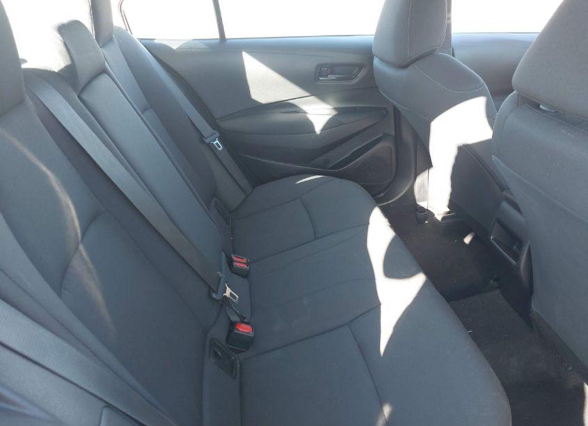 Photo 8 of 2022 Toyota Corolla LE (VIN 5YFEPMAE2NP357423)