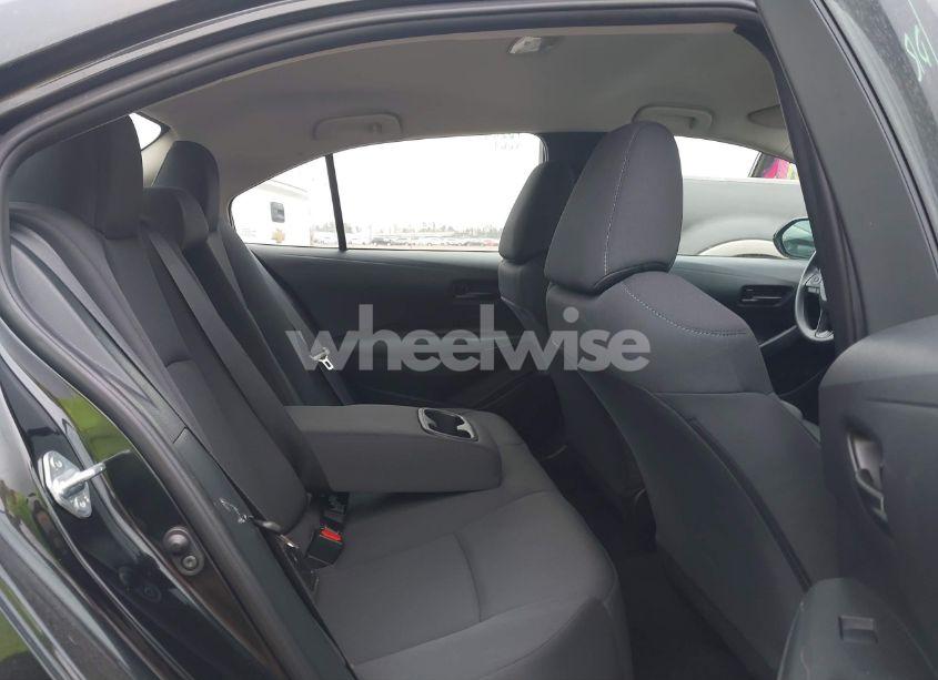 Photo 8 of 2022 Toyota Corolla LE (VIN 5YFEPMAE2NP358930)