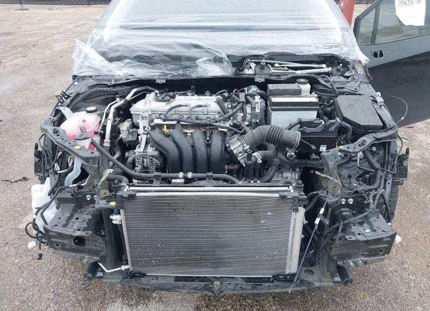 Photo 10 of 2022 Toyota Corolla LE (VIN 5YFEPMAE2NP369037)