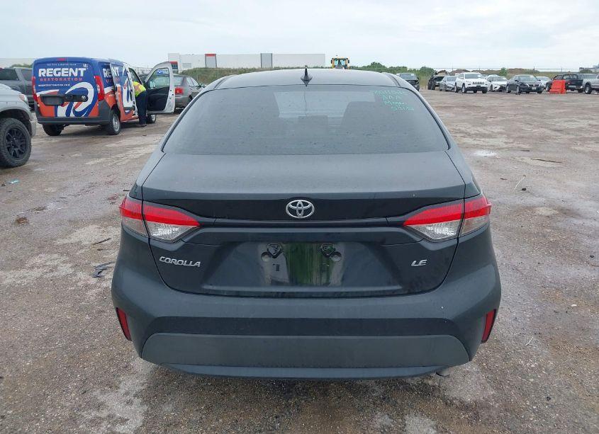 Photo 16 of 2022 Toyota Corolla LE (VIN 5YFEPMAE2NP369037)