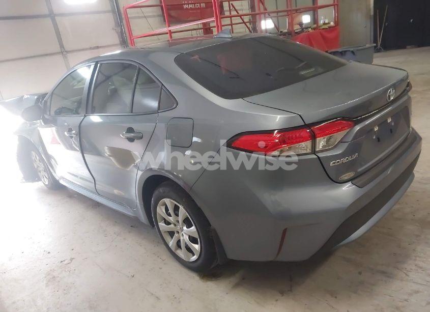 Photo 15 of 2022 Toyota Corolla LE (VIN 5YFEPMAE2NP383911)