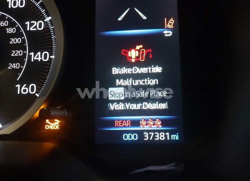 Photo 16 of 2022 Toyota Corolla LE (VIN 5YFEPMAE2NP383911)