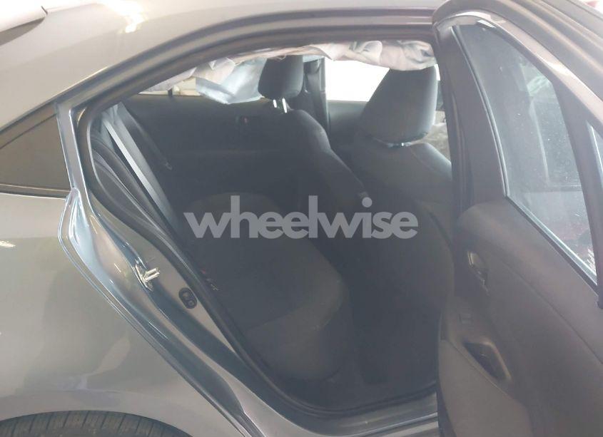 Photo 8 of 2022 Toyota Corolla LE (VIN 5YFEPMAE2NP383911)