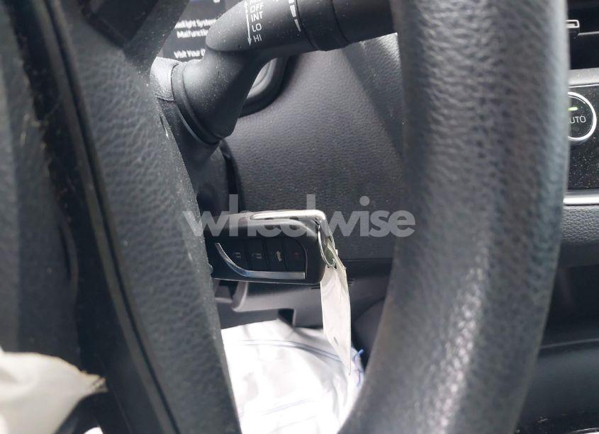 Photo 11 of 2022 Toyota Corolla LE (VIN 5YFEPMAE2NP385576)