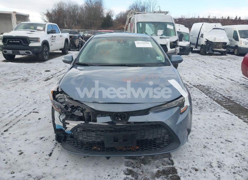 Photo 12 of 2022 Toyota Corolla LE (VIN 5YFEPMAE2NP388624)