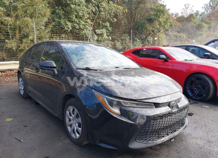 2021 Toyota Corolla LE (VIN 5YFEPMAE3MP159383) main photo