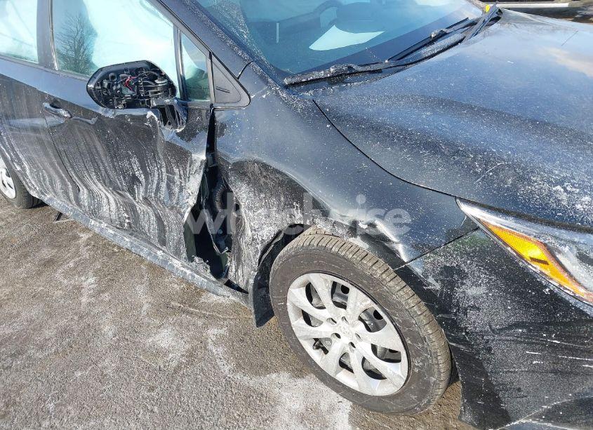 Photo 6 of 2021 Toyota Corolla LE (VIN 5YFEPMAE3MP160369)