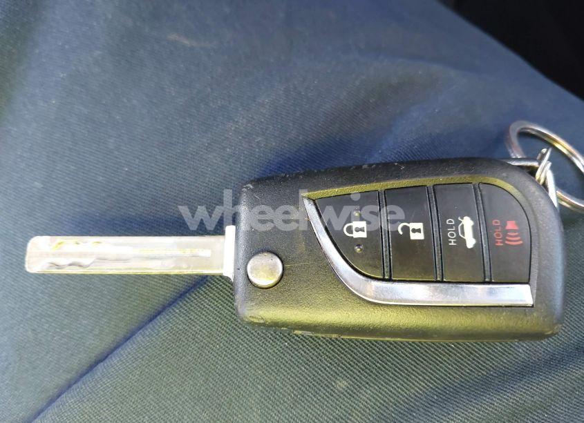 Photo 11 of 2021 Toyota Corolla LE (VIN 5YFEPMAE3MP177477)