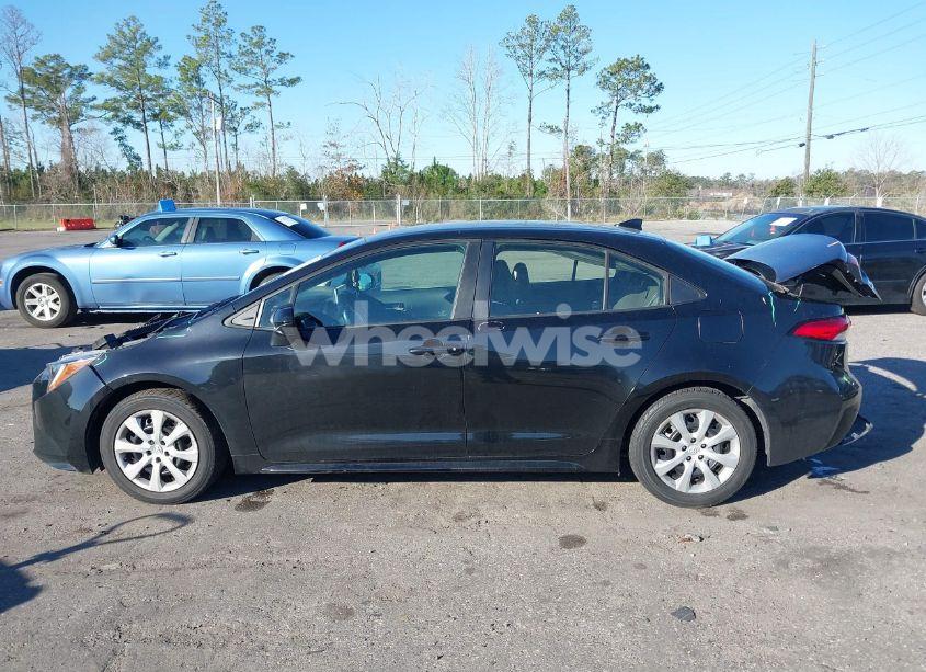 Photo 14 of 2021 Toyota Corolla LE (VIN 5YFEPMAE3MP177477)