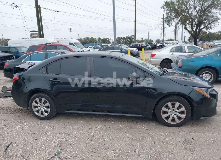 Photo 13 of 2021 Toyota Corolla LE (VIN 5YFEPMAE3MP179830)