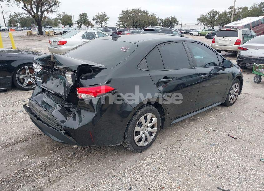 Photo 4 of 2021 Toyota Corolla LE (VIN 5YFEPMAE3MP179830)