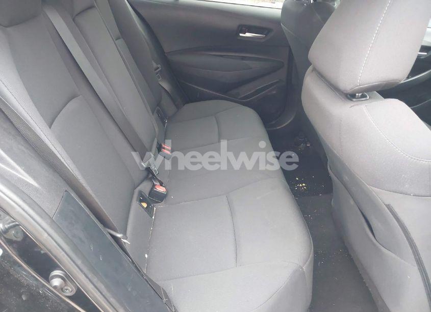 Photo 8 of 2021 Toyota Corolla LE (VIN 5YFEPMAE3MP179830)