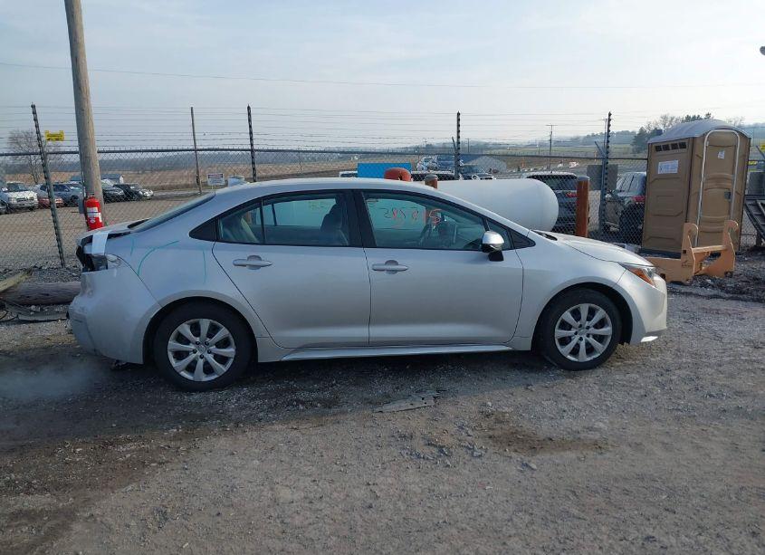 Photo 13 of 2021 Toyota Corolla LE (VIN 5YFEPMAE3MP189015)