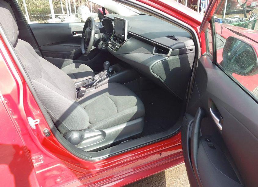 Photo 5 of 2021 Toyota Corolla LE (VIN 5YFEPMAE3MP190391)