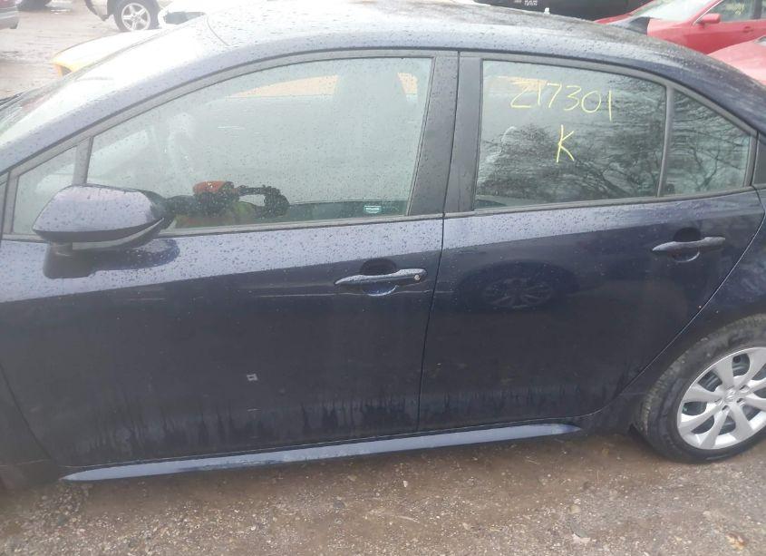 Photo 14 of 2021 Toyota Corolla LE (VIN 5YFEPMAE3MP217301)