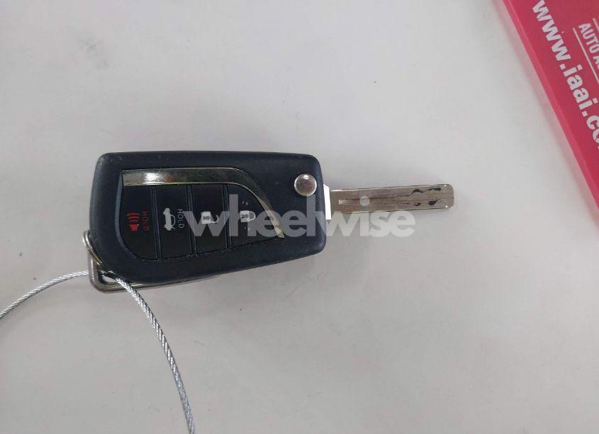 Photo 11 of 2021 Toyota Corolla LE (VIN 5YFEPMAE3MP233739)