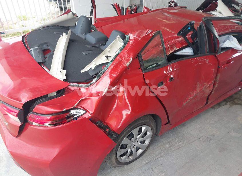 Photo 19 of 2021 Toyota Corolla LE (VIN 5YFEPMAE3MP233739)