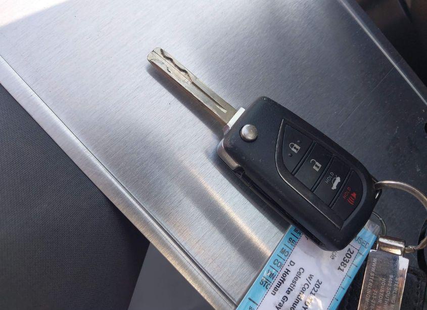 Photo 11 of 2021 Toyota Corolla LE (VIN 5YFEPMAE3MP237161)