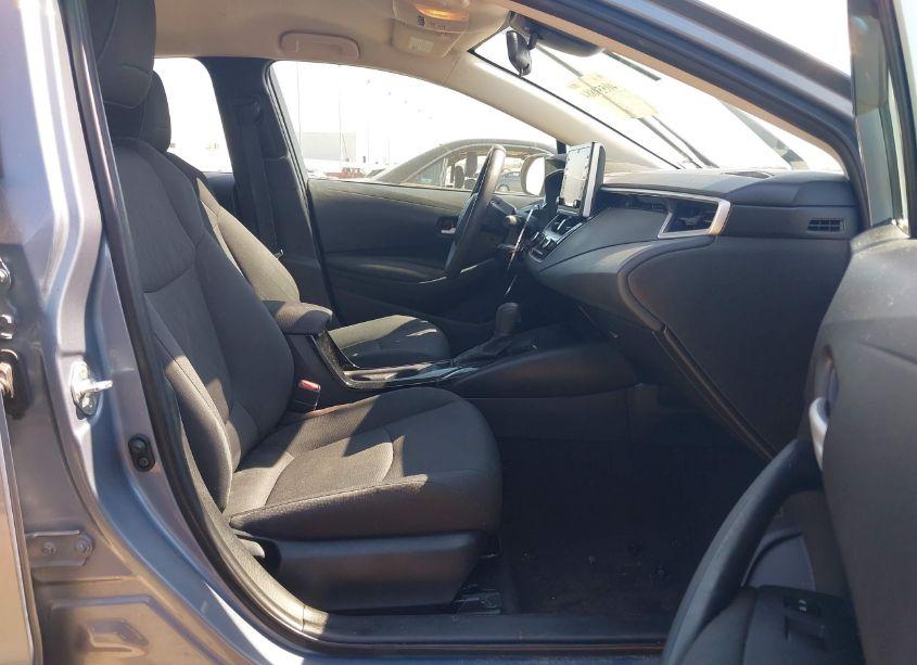 Photo 5 of 2021 Toyota Corolla LE (VIN 5YFEPMAE3MP237161)