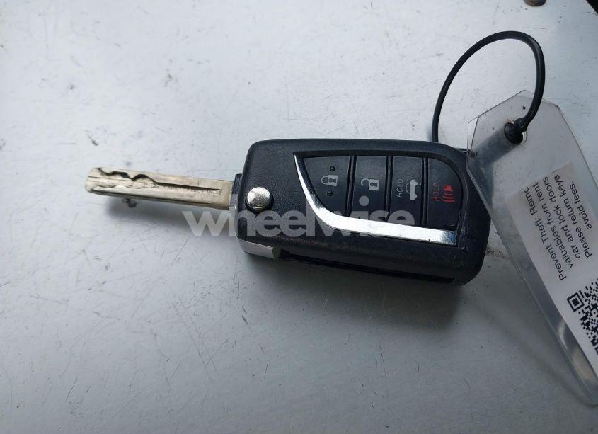 Photo 11 of 2021 Toyota Corolla LE (VIN 5YFEPMAE3MP239749)