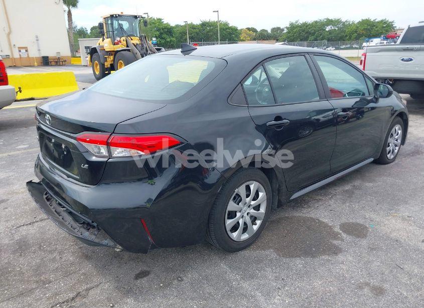 Photo 4 of 2021 Toyota Corolla LE (VIN 5YFEPMAE3MP239749)