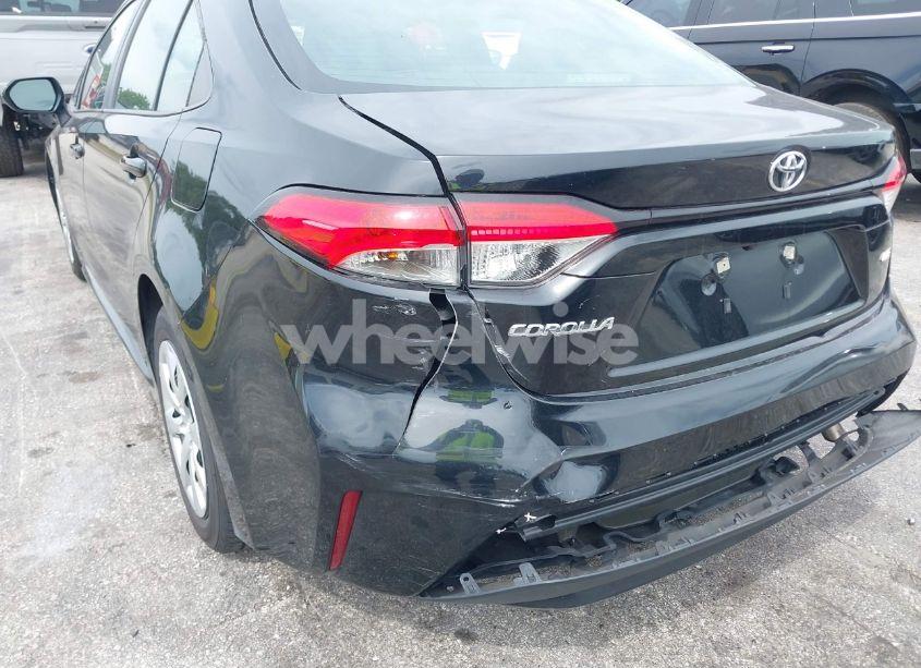 Photo 6 of 2021 Toyota Corolla LE (VIN 5YFEPMAE3MP239749)