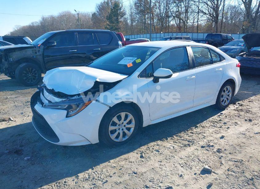 Photo 2 of 2021 Toyota Corolla LE (VIN 5YFEPMAE3MP244692)