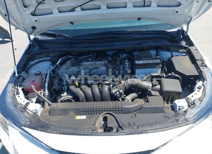Photo 10 of 2022 Toyota Corolla LE (VIN 5YFEPMAE3NP274213)