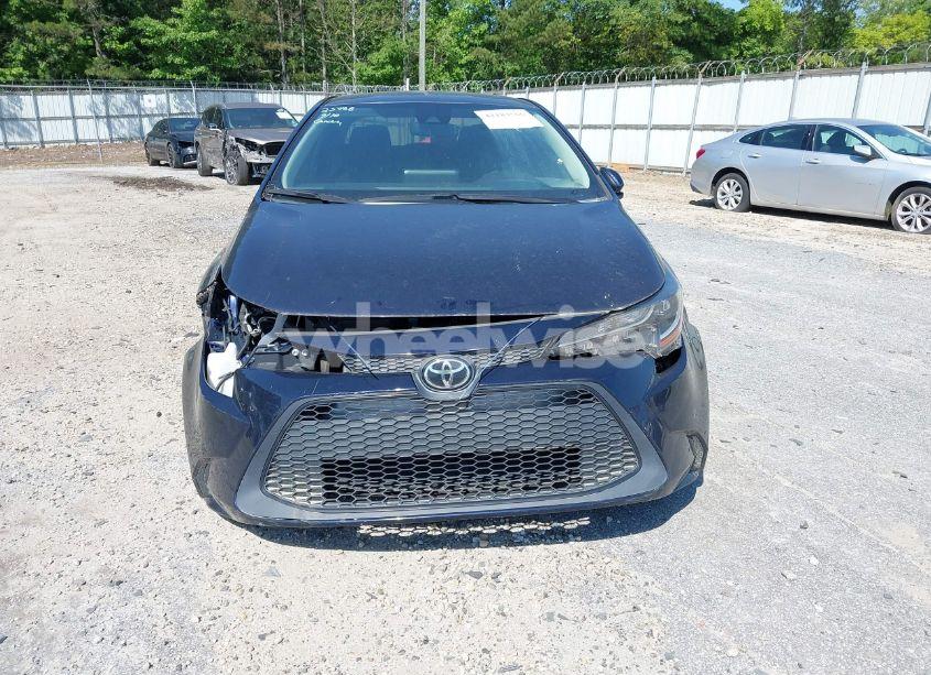 Photo 6 of 2022 Toyota Corolla LE (VIN 5YFEPMAE3NP279136)