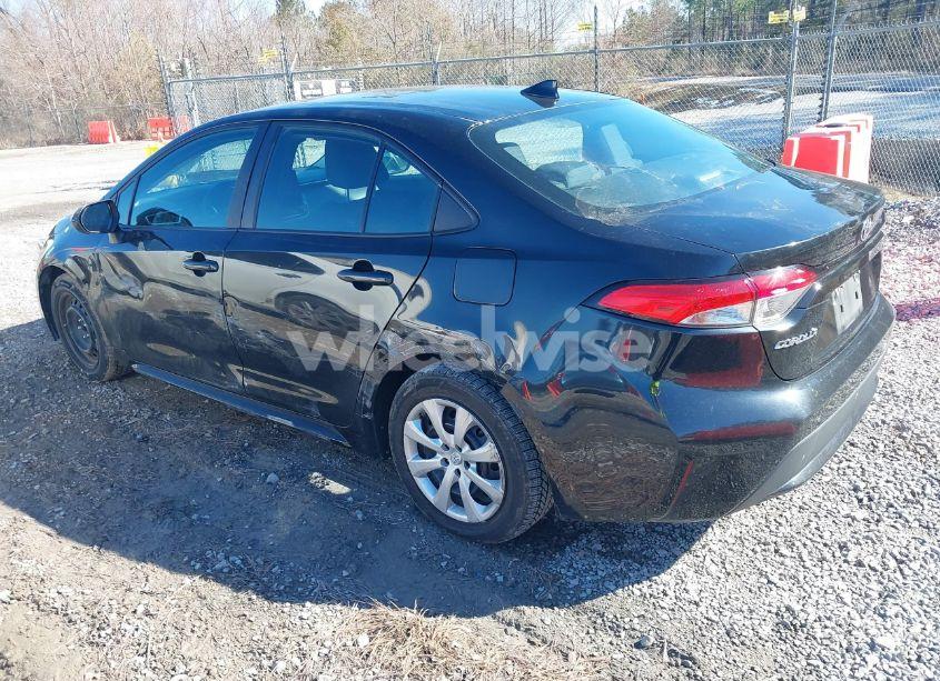 Photo 3 of 2022 Toyota Corolla LE (VIN 5YFEPMAE3NP318534)