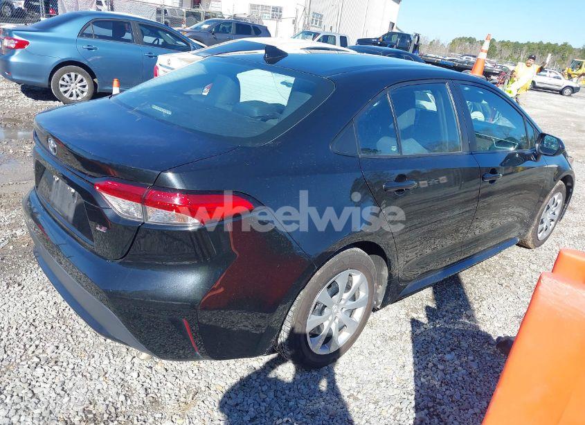 Photo 4 of 2022 Toyota Corolla LE (VIN 5YFEPMAE3NP318534)