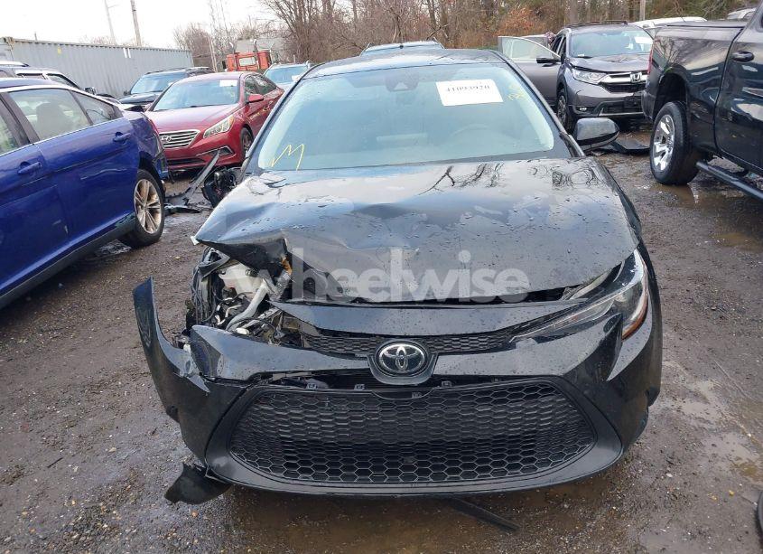 Photo 12 of 2022 Toyota Corolla LE (VIN 5YFEPMAE3NP340470)