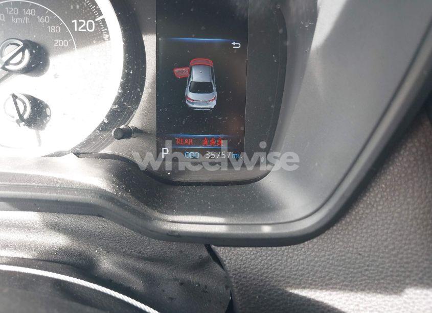 Photo 7 of 2022 Toyota Corolla LE (VIN 5YFEPMAE3NP370522)