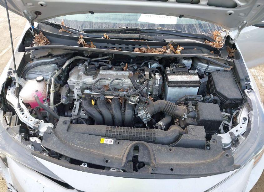 Photo 10 of 2022 Toyota Corolla LE (VIN 5YFEPMAE3NP385764)