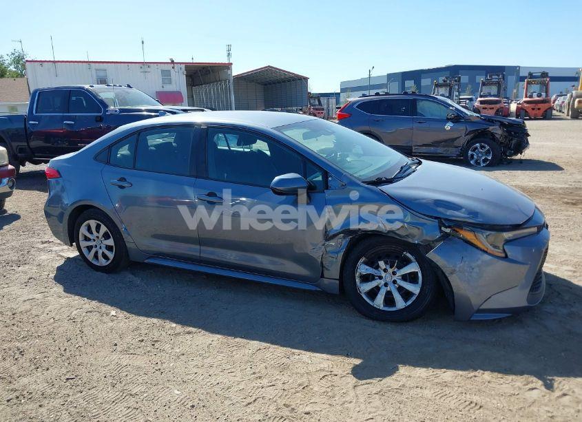 Photo 13 of 2021 Toyota Corolla LE (VIN 5YFEPMAE4MP148487)