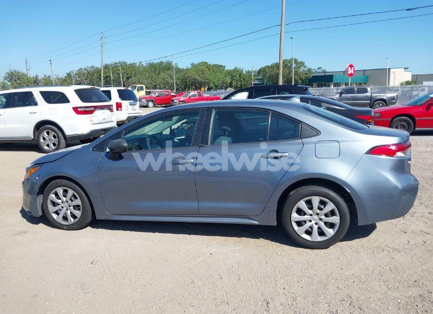 Photo 14 of 2021 Toyota Corolla LE (VIN 5YFEPMAE4MP148487)