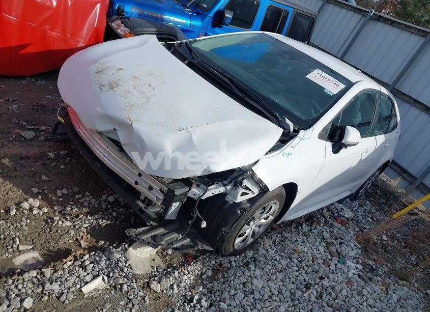 Photo 2 of 2021 Toyota Corolla LE (VIN 5YFEPMAE4MP154497)