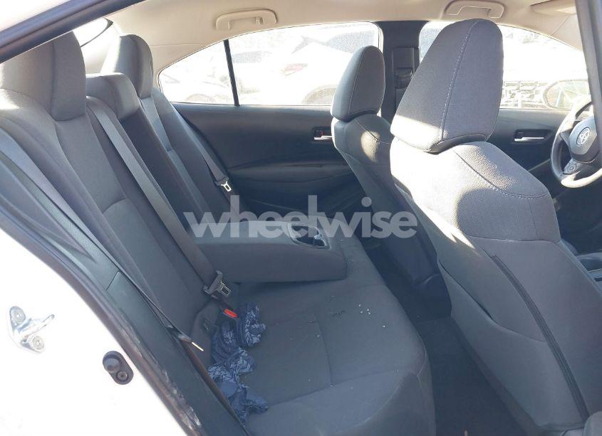 Photo 8 of 2021 Toyota Corolla LE (VIN 5YFEPMAE4MP154497)