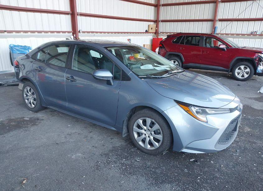 2021 Toyota Corolla LE (VIN 5YFEPMAE4MP163331) main photo