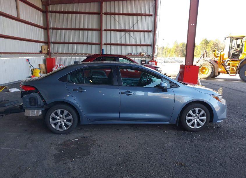 Photo 14 of 2021 Toyota Corolla LE (VIN 5YFEPMAE4MP163331)