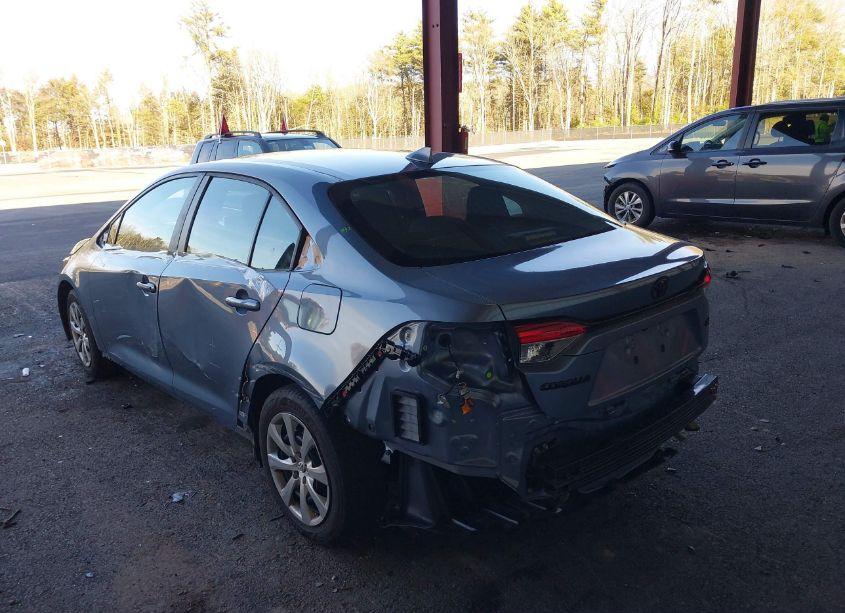 Photo 6 of 2021 Toyota Corolla LE (VIN 5YFEPMAE4MP163331)