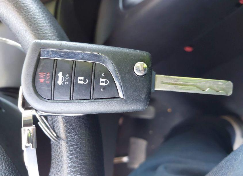 Photo 11 of 2021 Toyota Corolla LE (VIN 5YFEPMAE4MP164396)