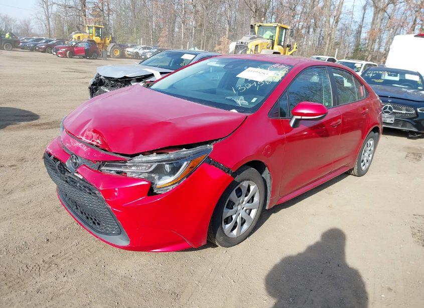 Photo 2 of 2021 Toyota Corolla LE (VIN 5YFEPMAE4MP164396)