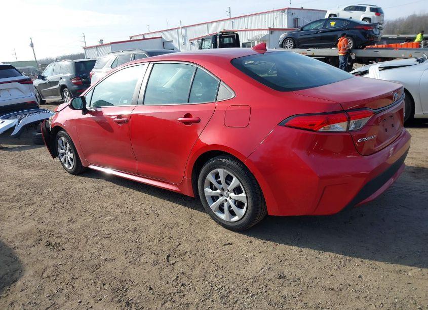 Photo 3 of 2021 Toyota Corolla LE (VIN 5YFEPMAE4MP164396)